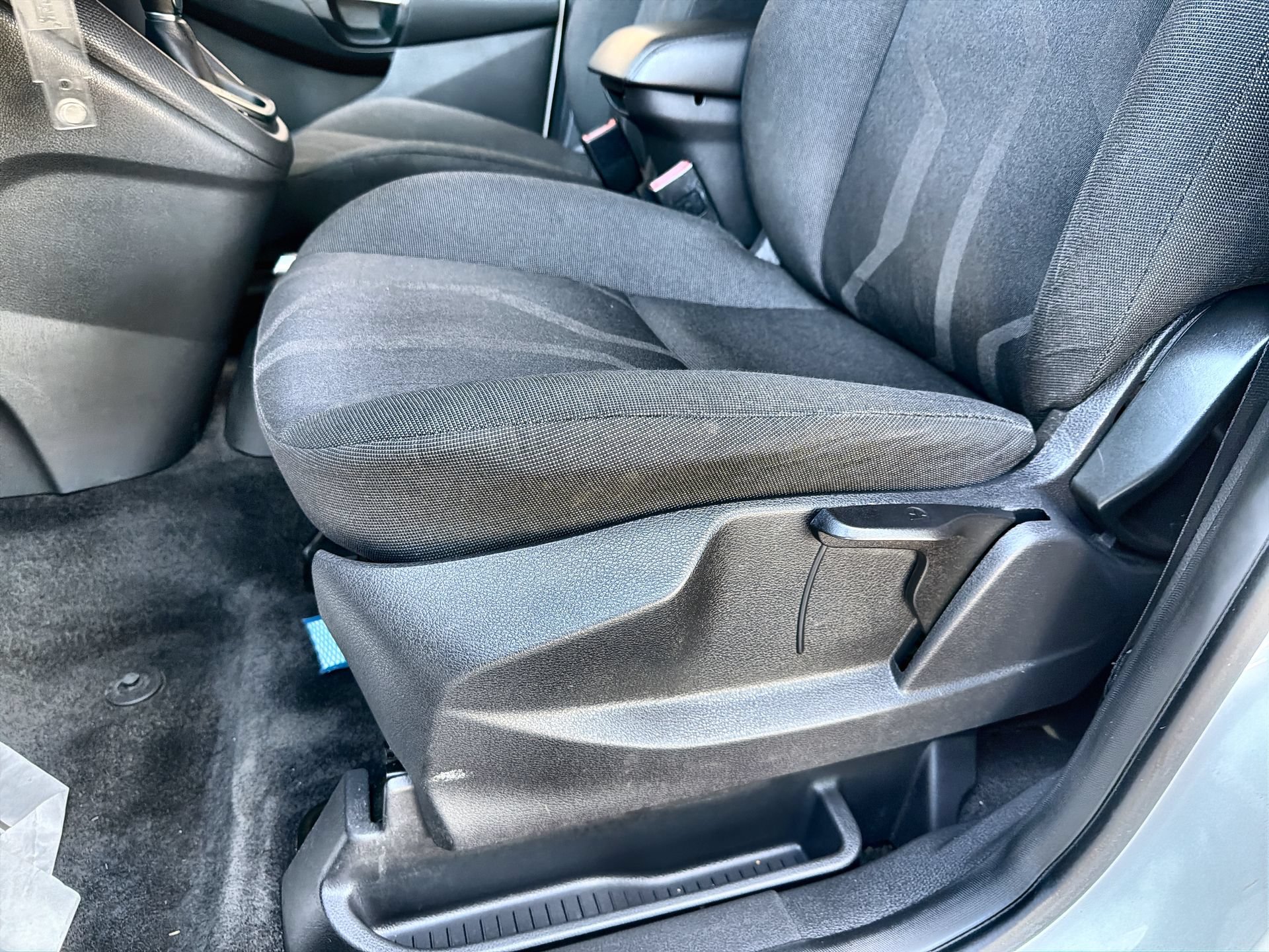 Certified 2018 Ford Transit Connect XLT FWD image 12