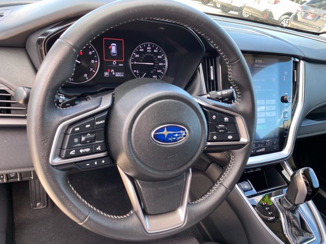 Certified 2025 Subaru Outback Premium w/ Popular Package #1A AWD/4WD image 12
