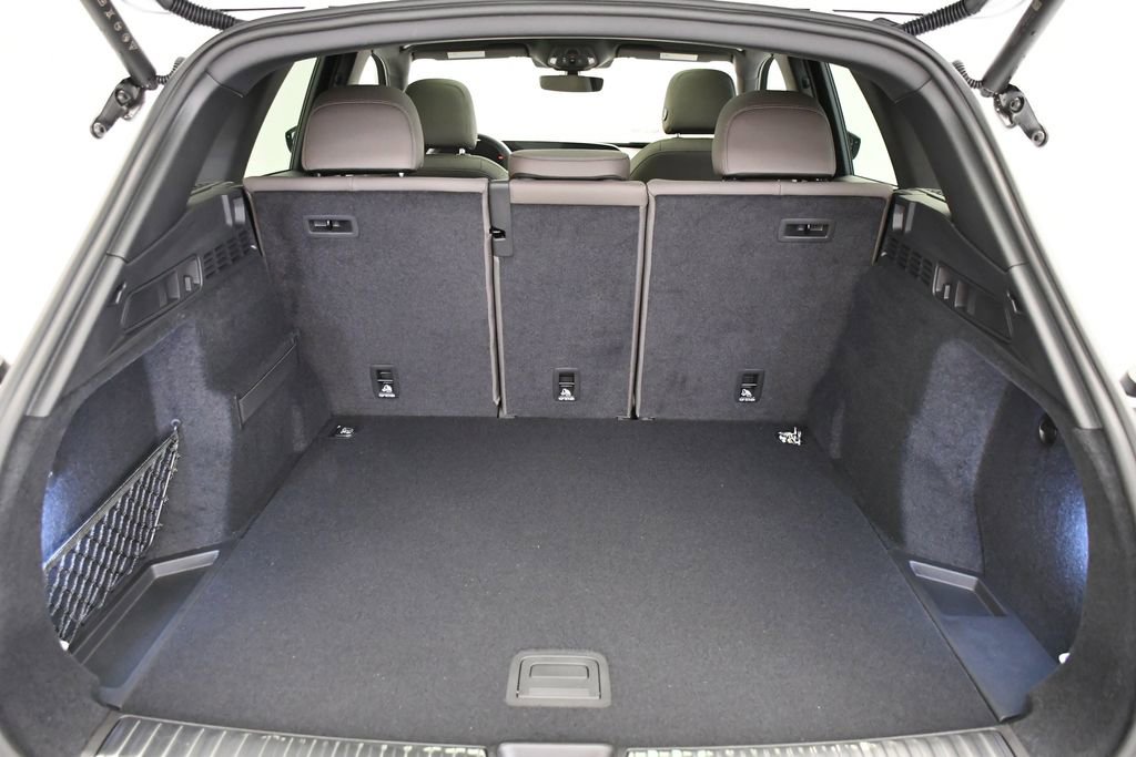 Used 2025 Audi Q5 Premium w/ Convenience Package image 53