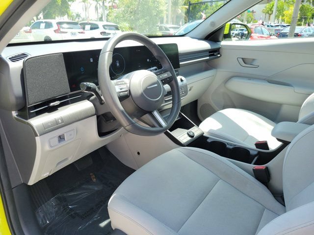 Certified 2024 Hyundai Kona Electric SEL FWD image 12