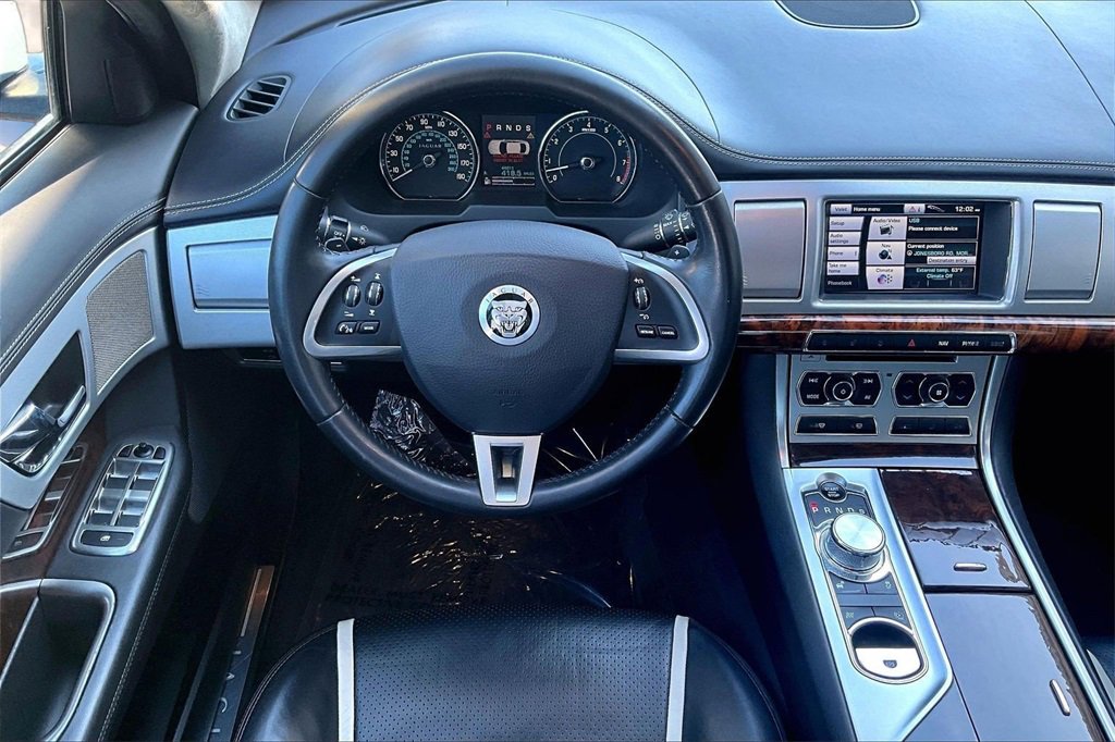 Used 2012 Jaguar XF Portfolio image 8