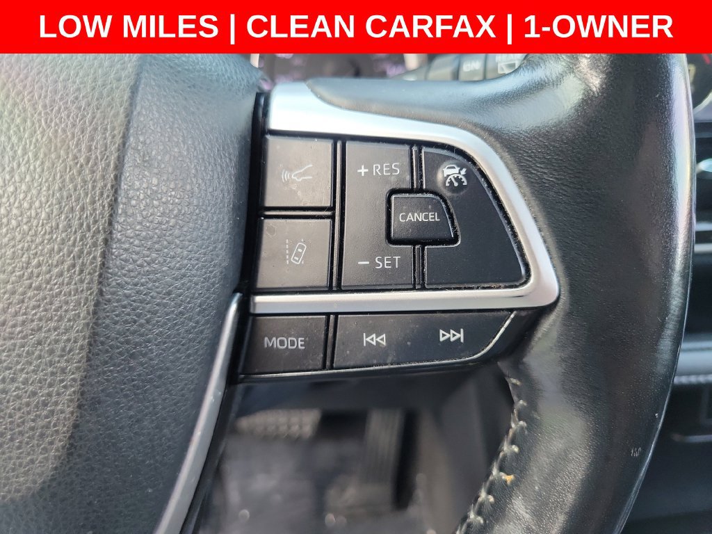 Used 2022 Toyota Highlander LE FWD image 27
