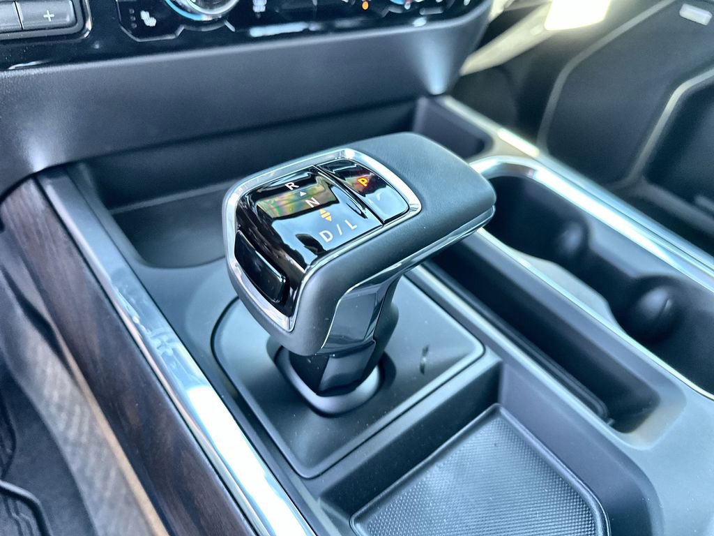 New 2026 GMC Sierra 1500 SLT image 26