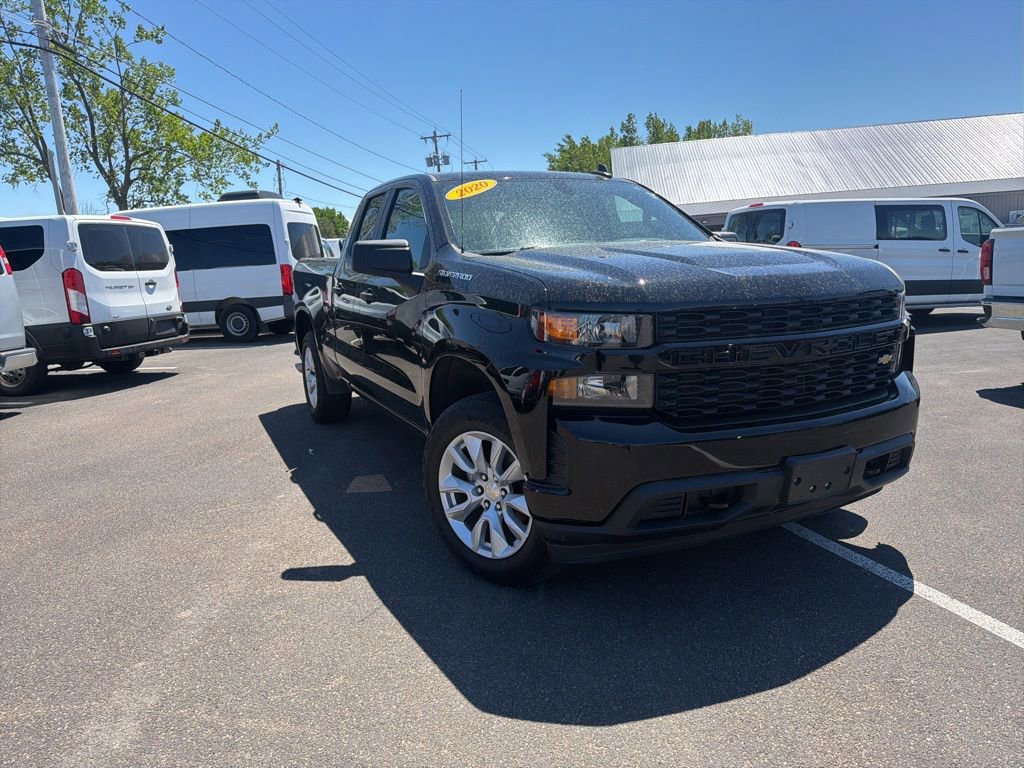 Used 2020 Chevrolet Silverado 1500 Custom w/ Custom Value Package AWD/4WD image 1