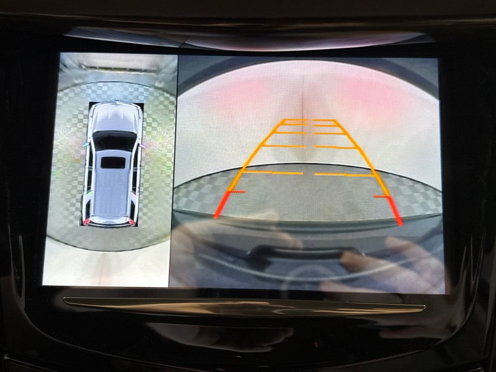 Used 2016 Cadillac Escalade Luxury image 17