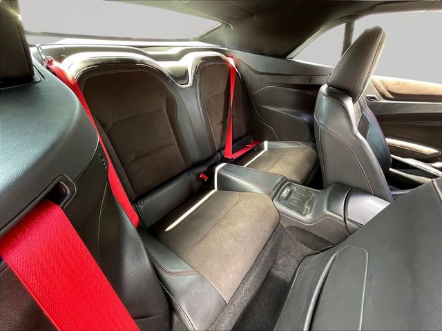 Used 2018 Chevrolet Camaro ZL1 RWD image 23
