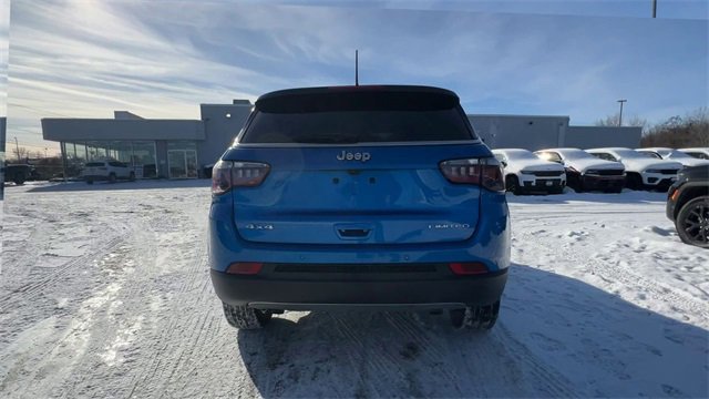 Used 2024 Jeep Compass Limited image 7