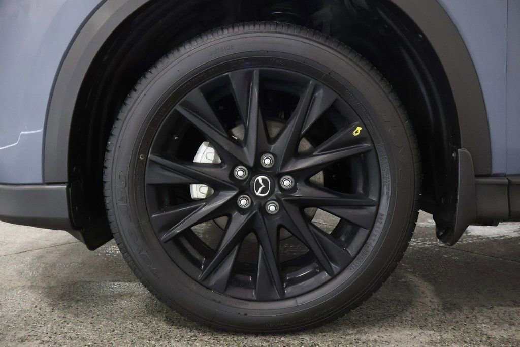 Certified 2023 MAZDA CX-5 Carbon Edition image 5
