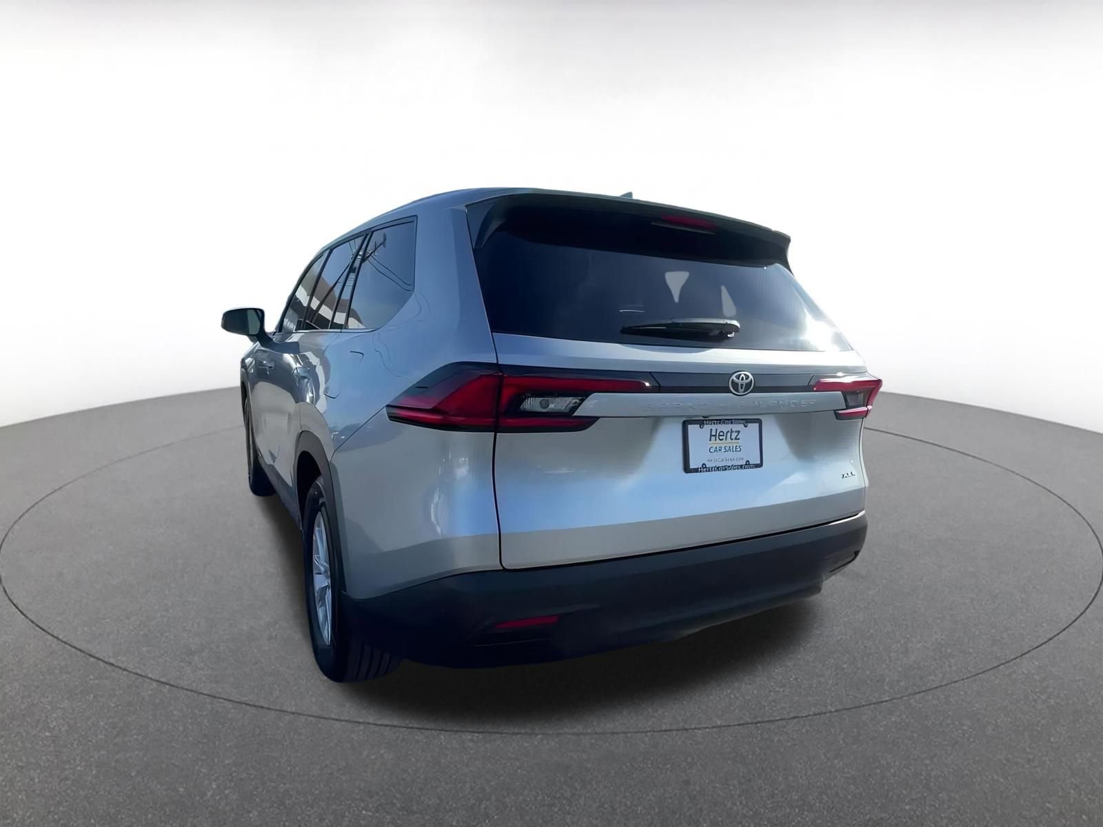 Used 2025 Toyota Grand Highlander FWD image 11