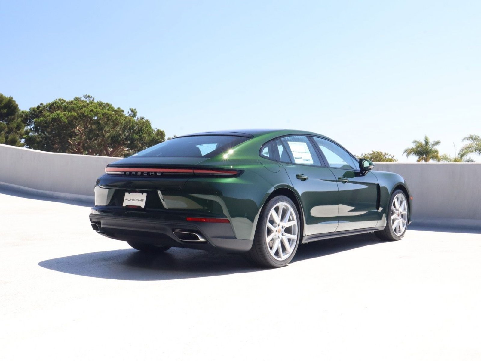 New 2026 Porsche Panamera 4 AWD/4WD image 9