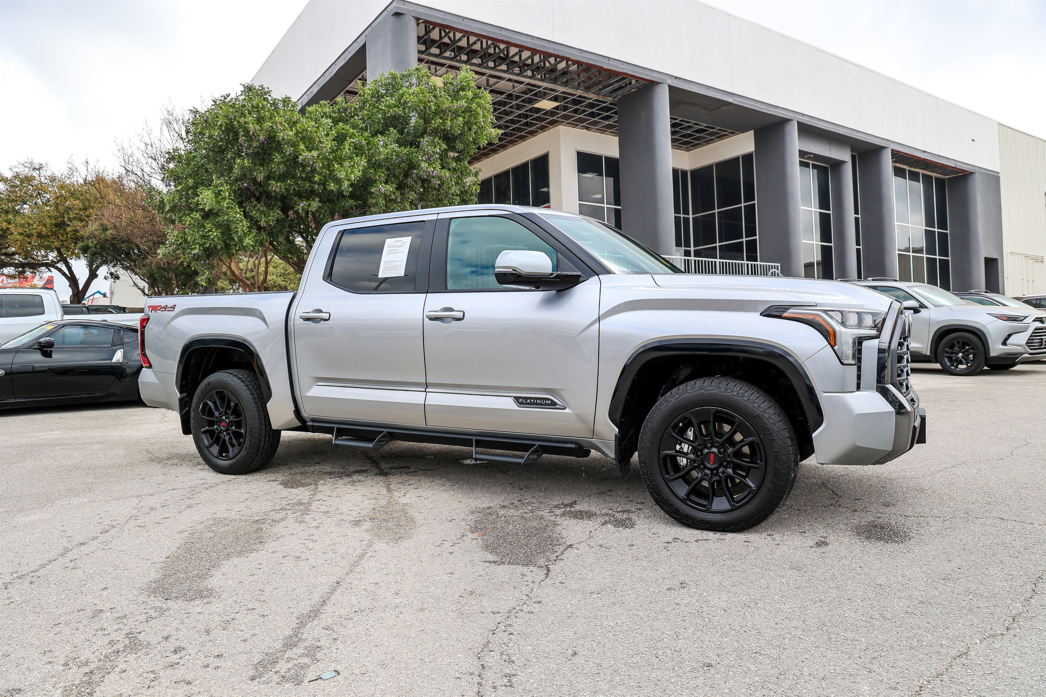 Used 2025 Toyota Tundra Platinum w/ TRD Off-Road Package image 7