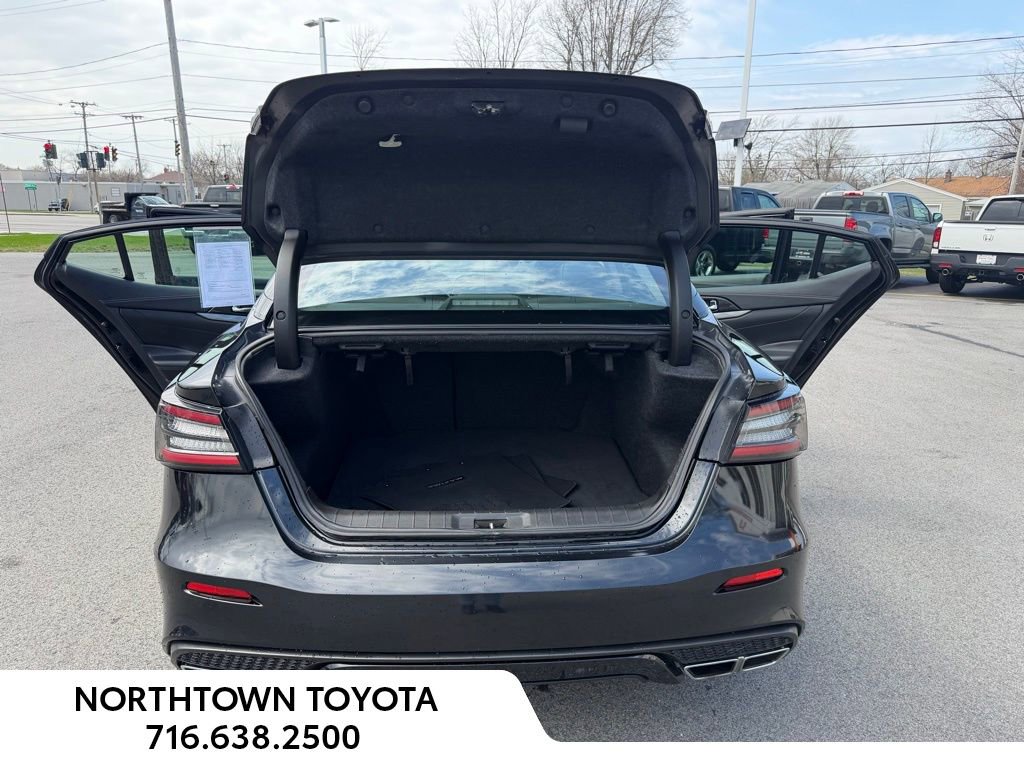 Used 2019 Nissan Maxima 3.5 SV w/ Floor Mat Group FWD image 17