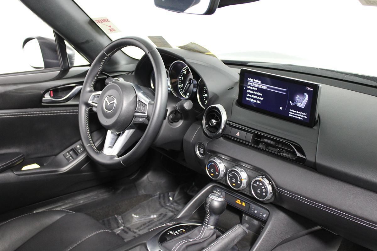 Used 2024 MAZDA MX-5 Miata RF Grand Touring RWD image 34