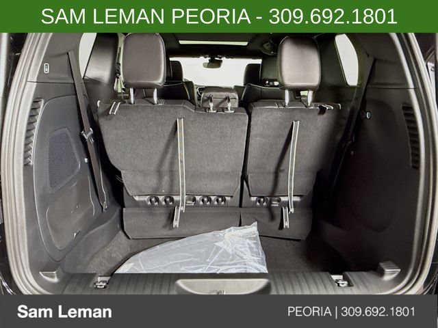 New 2027 Chrysler Pacifica Limited w/ S Appearance Package FWD image 27