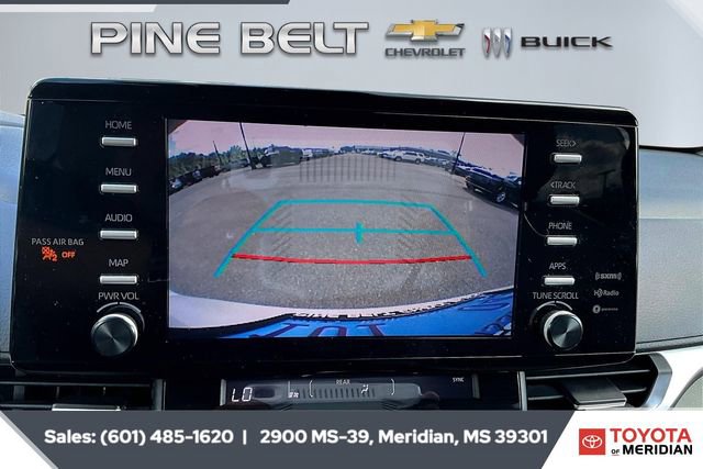 Used 2022 Toyota Sienna XLE image 15