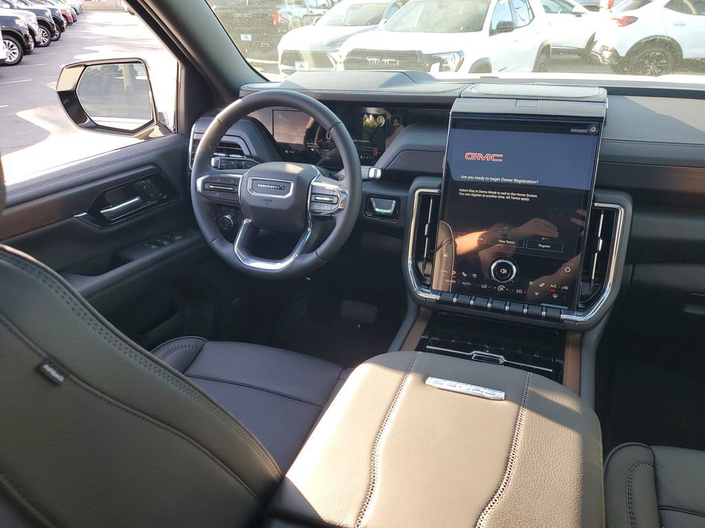 New 2026 GMC Yukon XL Denali w/ Sun & Power Step Package image 9