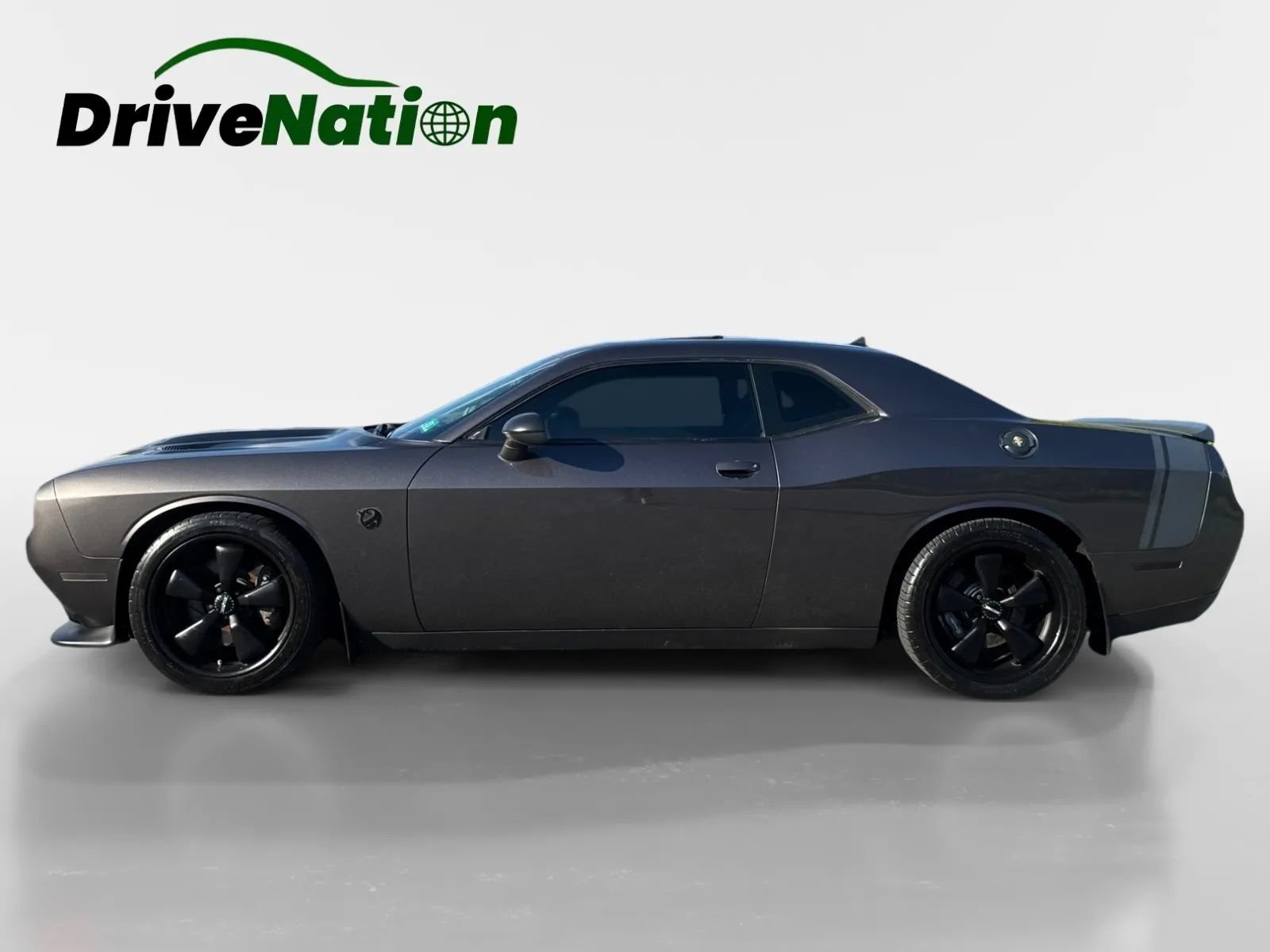 Used 2016 Dodge Challenger R/T Scat Pack RWD image 8