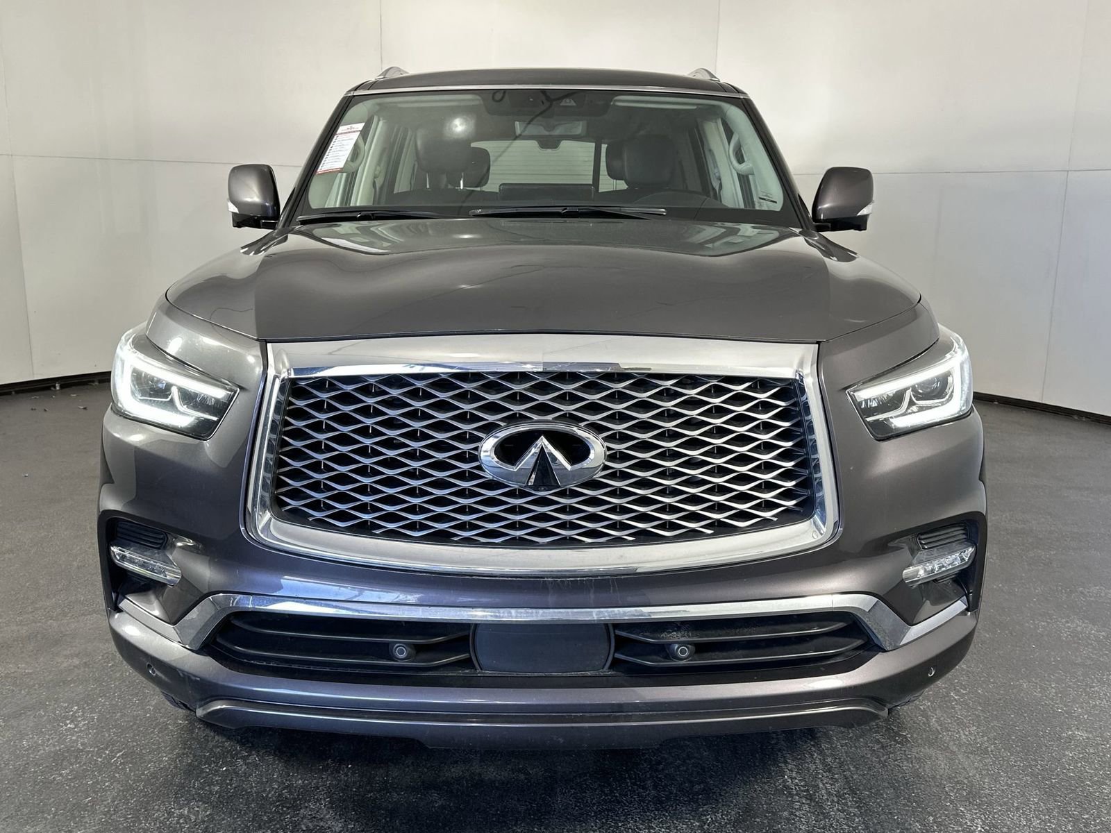Used 2024 INFINITI QX80 Luxe image 3