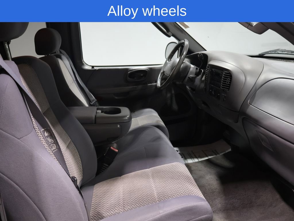 Used 2004 Ford F150 XLT image 8