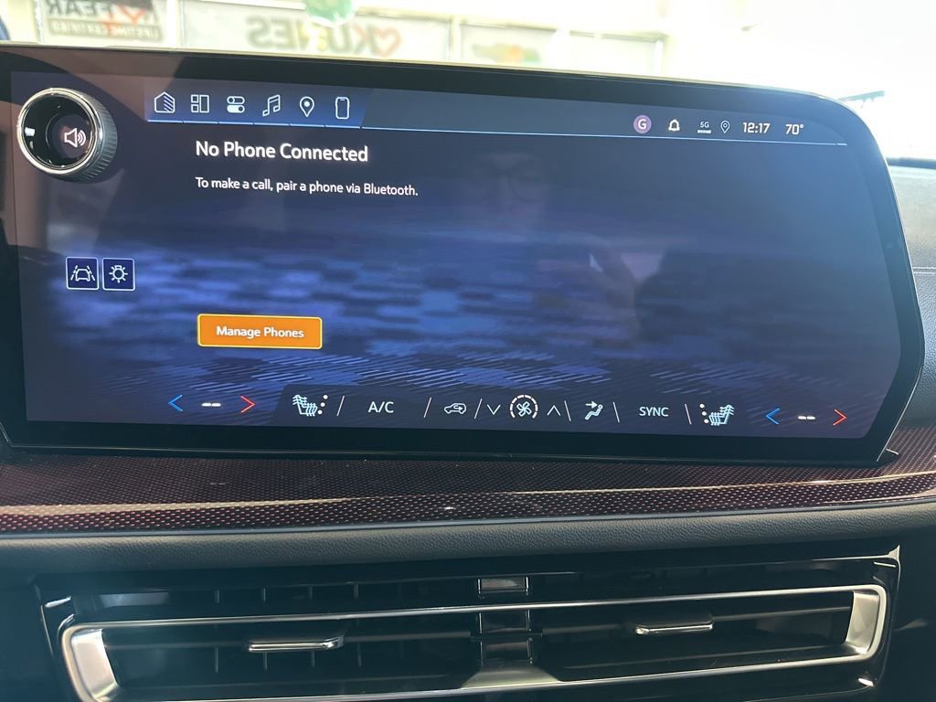 New 2026 Chevrolet Traverse Z71 w/ Driver Confidence Package AWD/4WD image 40