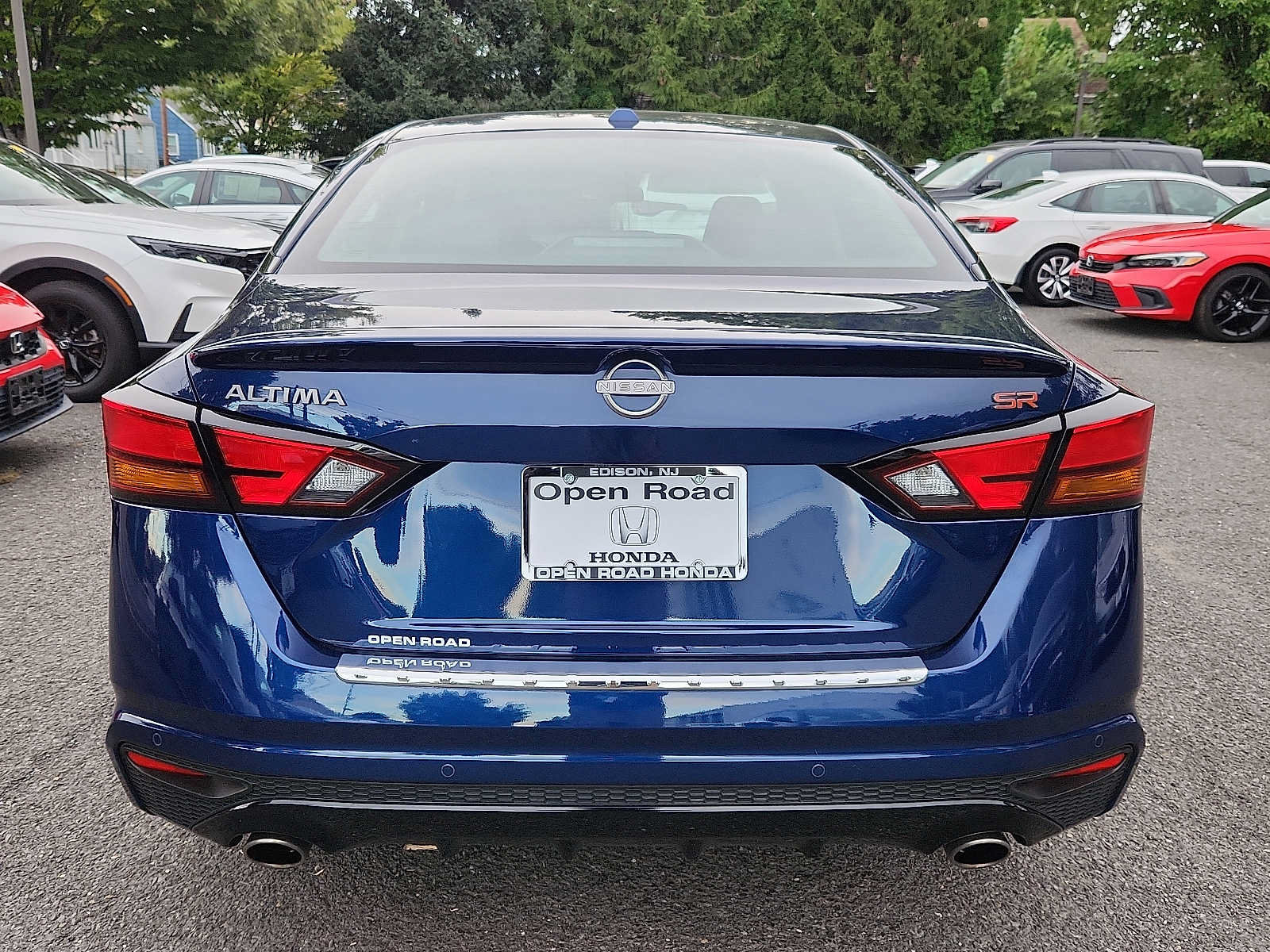 Used 2023 Nissan Altima 2.5 SR FWD image 5