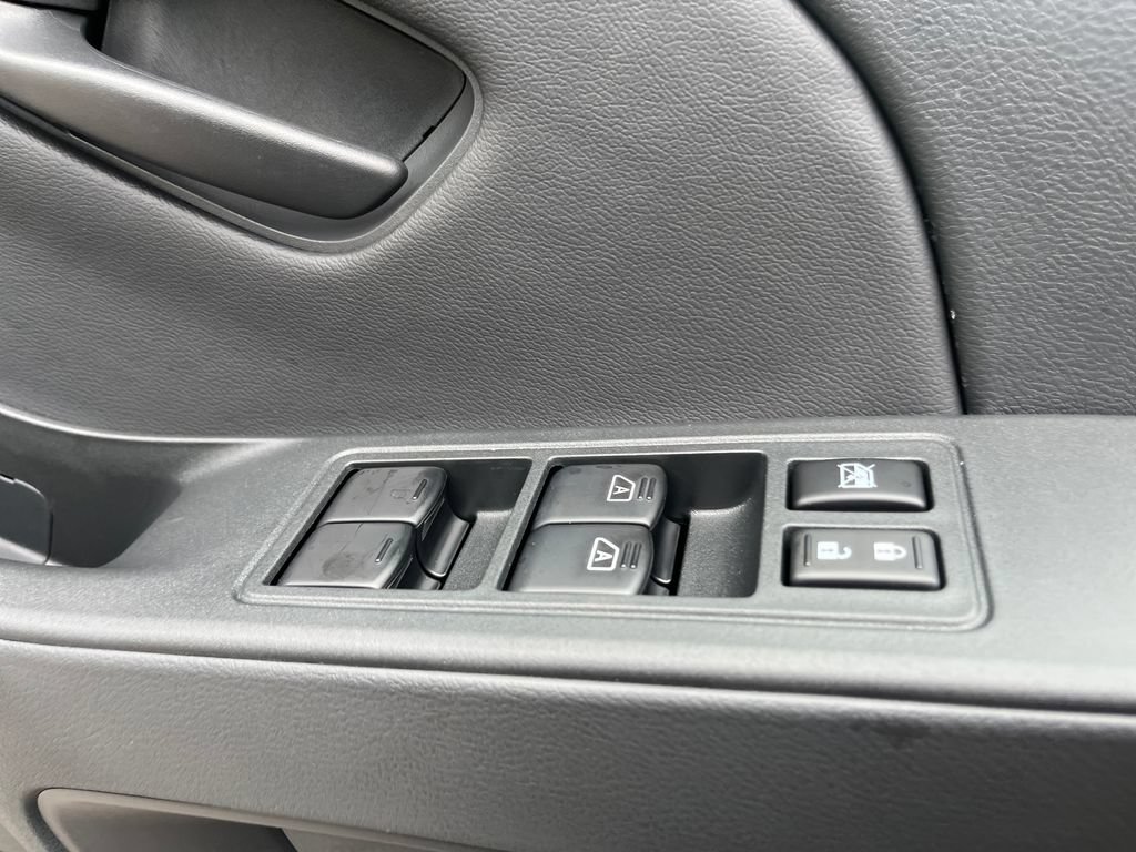 New 2026 Nissan Frontier S w/ Tow Package AWD/4WD image 13