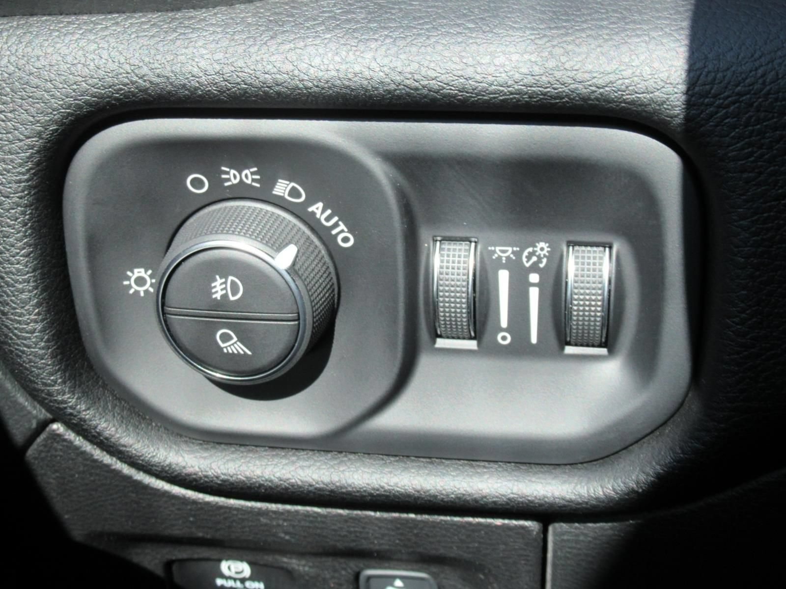 Used 2026 RAM 1500 Big Horn AWD/4WD image 23