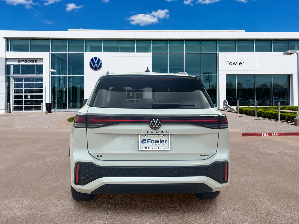 New 2026 Volkswagen Tiguan SE R-Line AWD/4WD image 6