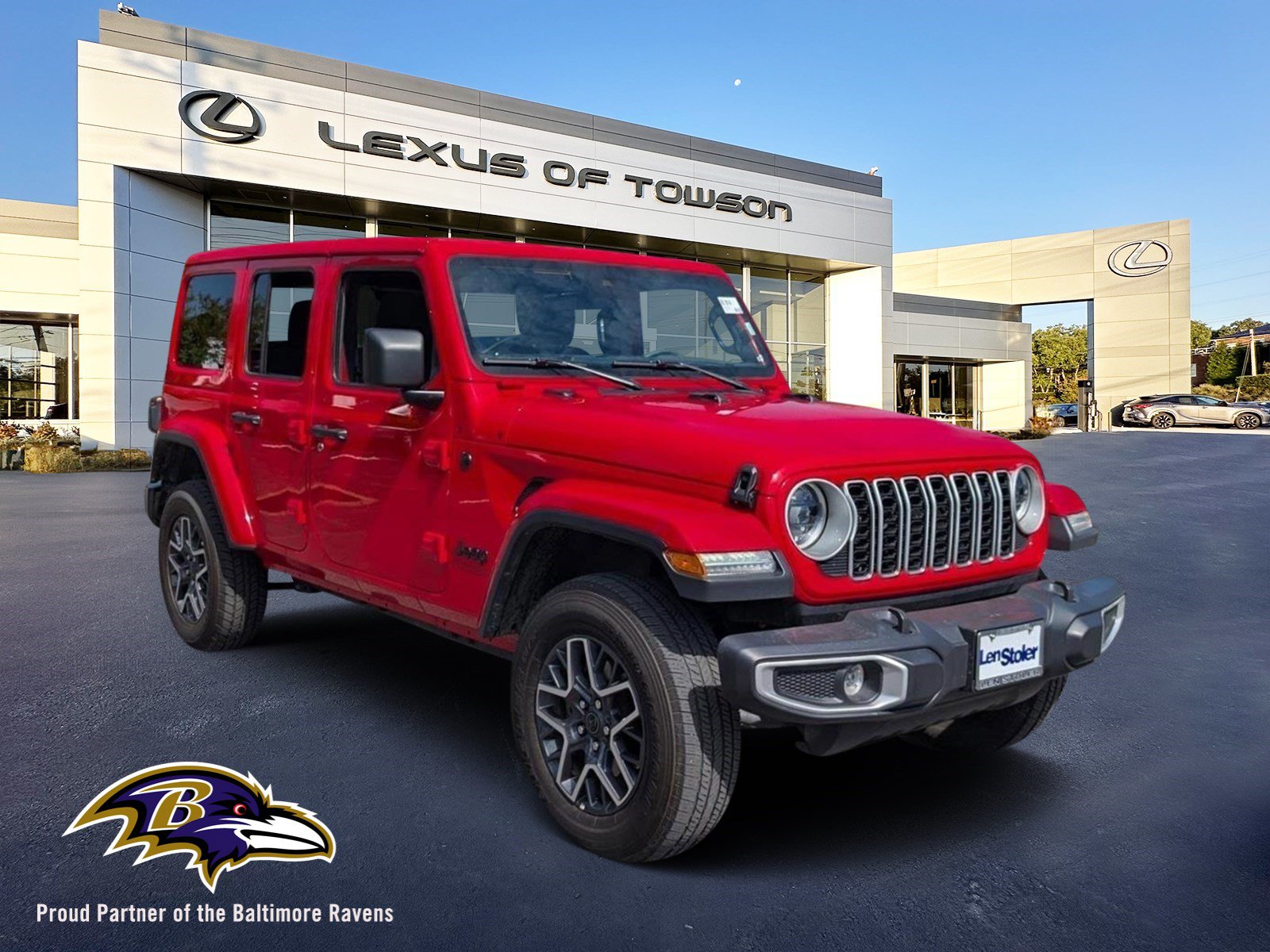 Used 2025 Jeep Wrangler Unlimited Sahara AWD/4WD image 1