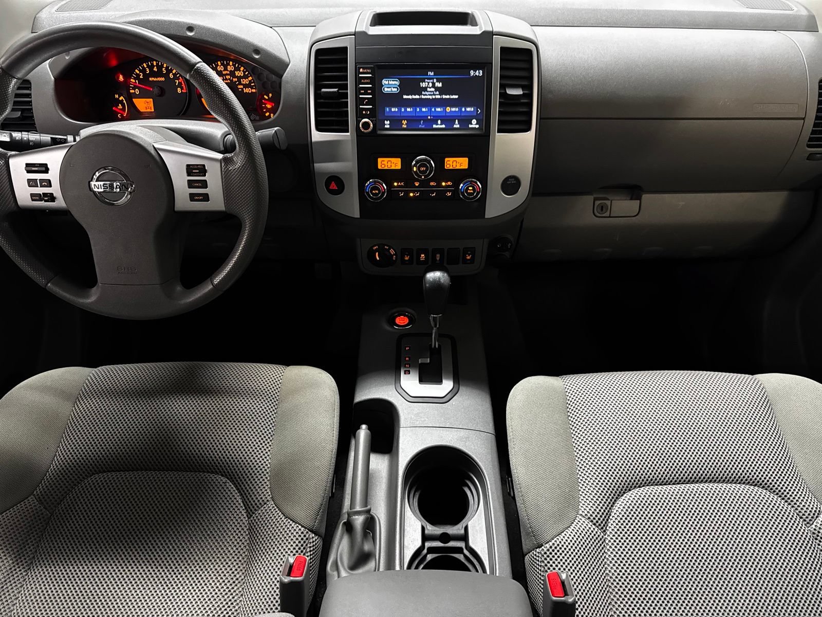 Used 2020 Nissan Frontier SV w/ Midnight Edition Floor Mats AWD/4WD image 18