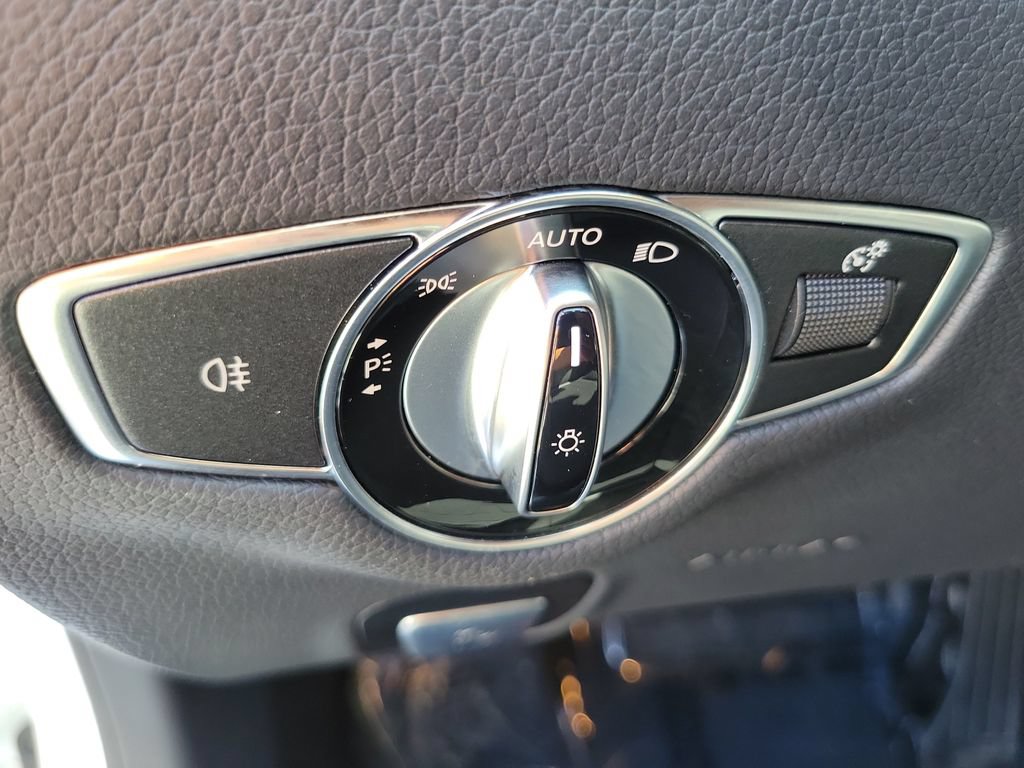 Used 2023 Mercedes-Benz E 350 Sedan image 20