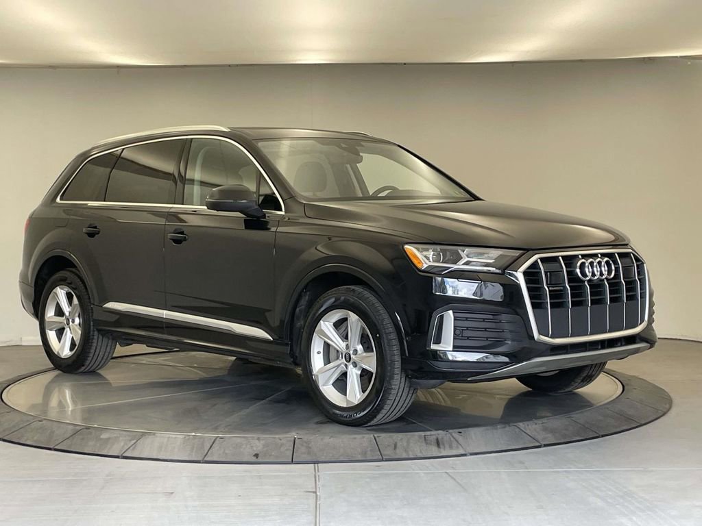 Used 2023 Audi Q7 2.0T Premium w/ Convenience Package image 9
