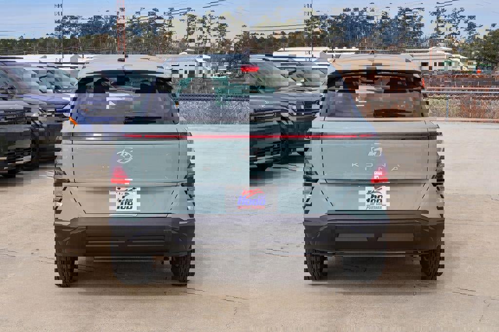 New 2026 Hyundai Kona SE image 23