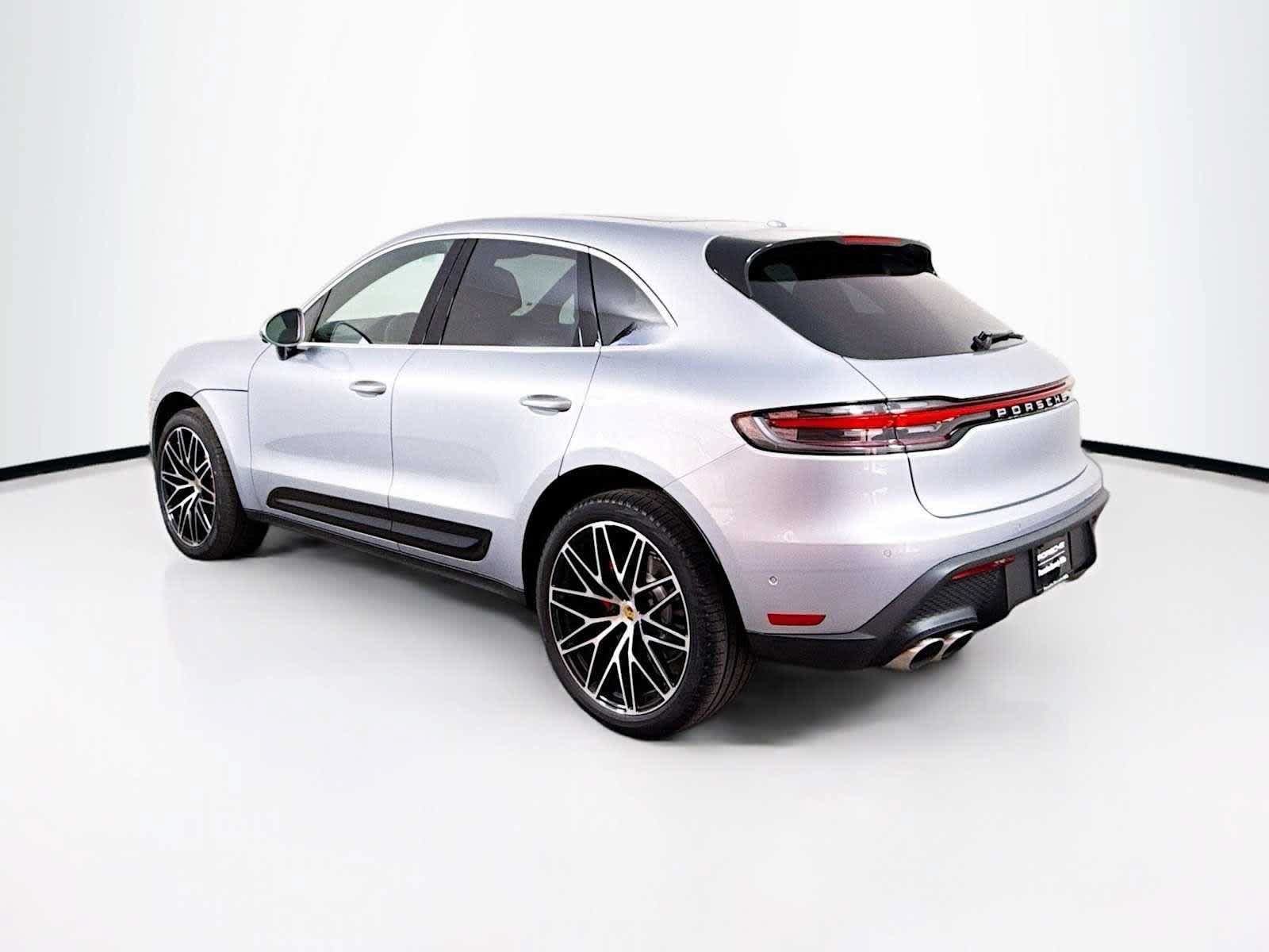 New 2025 Porsche Macan S AWD/4WD image 31