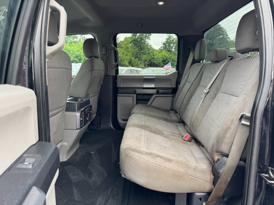 Used 2017 Ford F250 XLT w/ XLT Premium Package AWD/4WD image 16