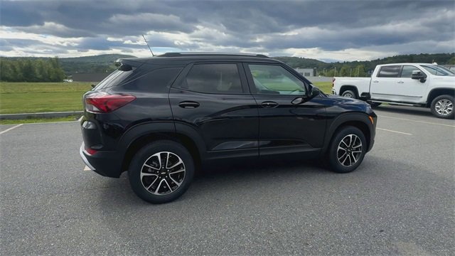 New 2026 Chevrolet TrailBlazer LT image 9