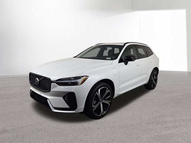 Used 2022 Volvo XC60 T8 R-Design w/ Advanced Package AWD/4WD image 2