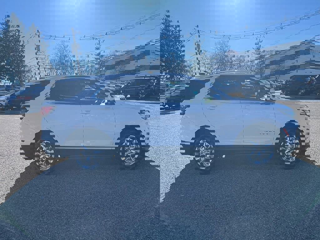 Used 2023 Chevrolet Equinox LT image 8