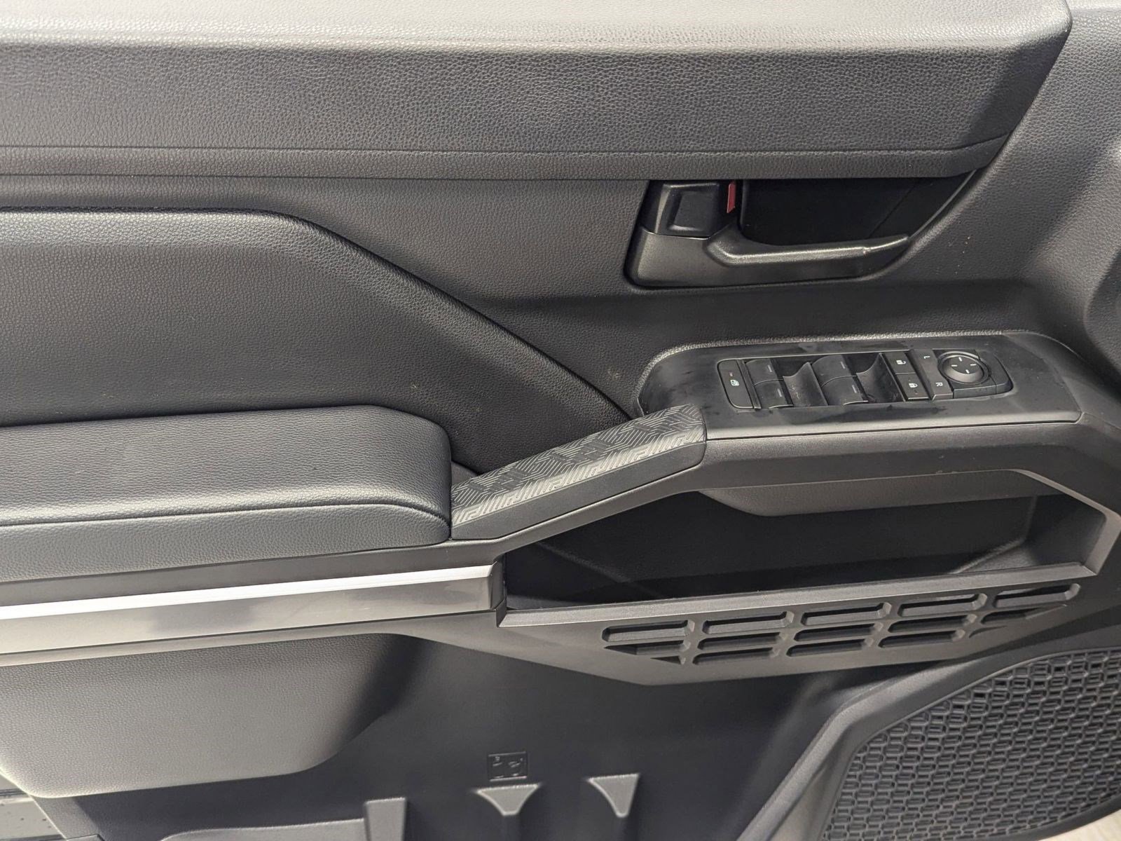 New 2026 Toyota Tacoma SR5 image 10