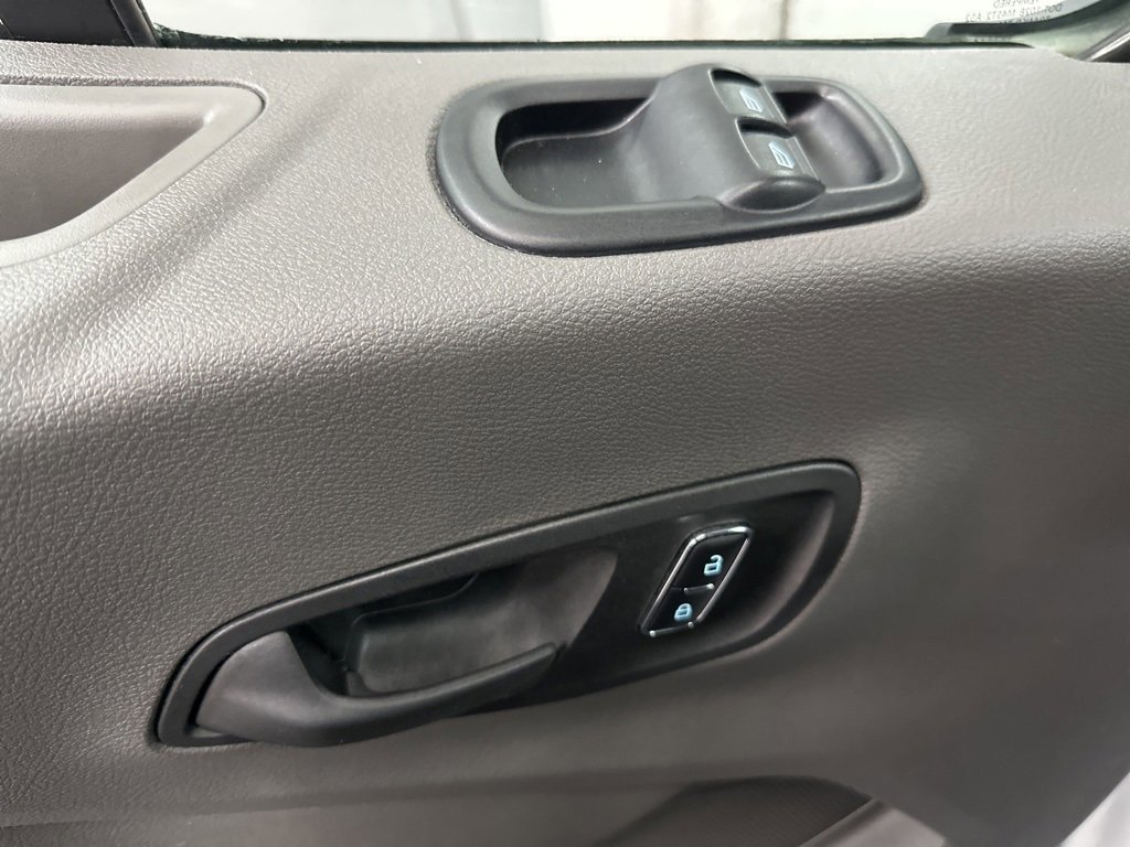 Used 2023 Ford Transit 350 XL image 19