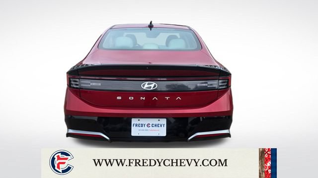 Used 2024 Hyundai Sonata SEL FWD image 4