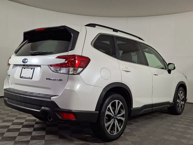 Used 2021 Subaru Forester Limited image 9