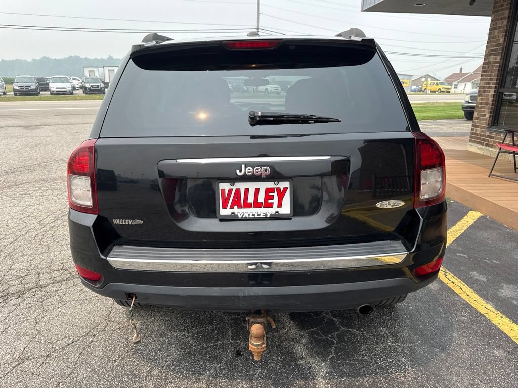 Used 2016 Jeep Compass High Altitude FWD image 18