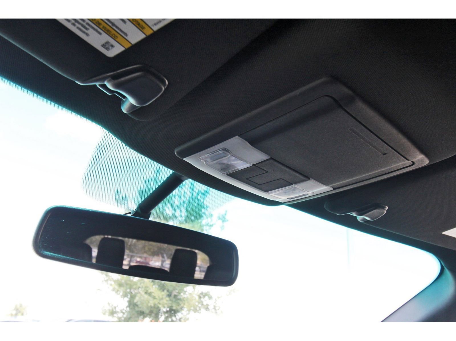 Used 2017 Ford Explorer XLT w/ Equipment Group 202A image 25