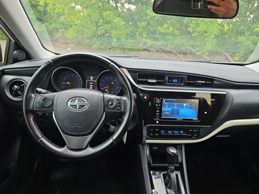 Used 2016 Scion iM FWD image 12