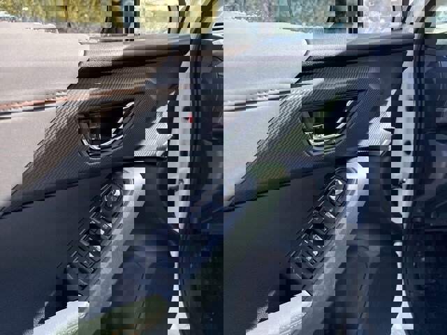 New 2025 Subaru Crosstrek 2.5i Limited image 19