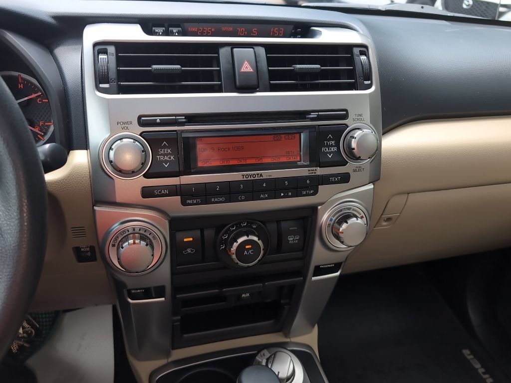 Used 2013 Toyota 4Runner SR5 w/ Convenience Pkg AWD/4WD image 23