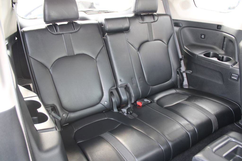 Used 2023 Honda Pilot Touring image 28