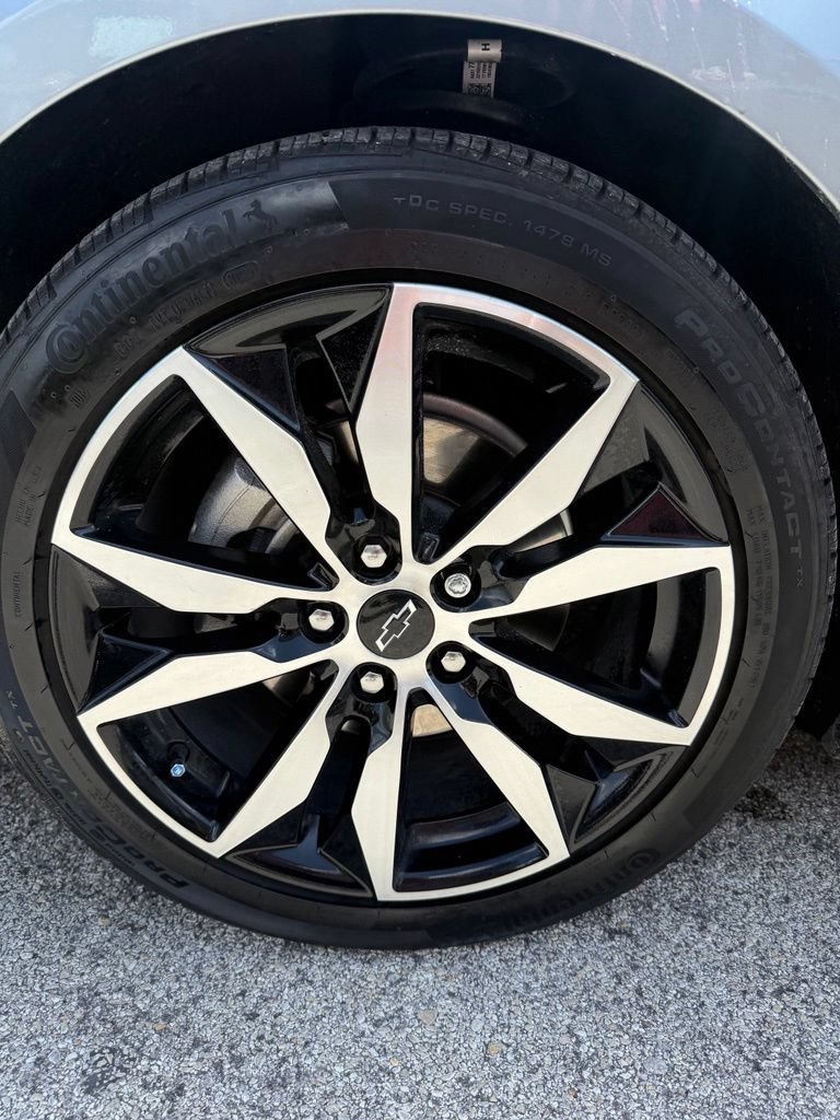 Used 2025 Chevrolet Malibu RS FWD image 8