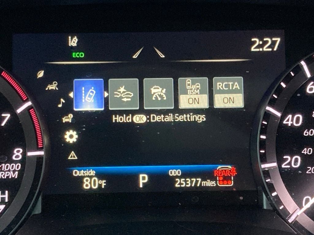 Certified 2024 Toyota Highlander XLE FWD image 17